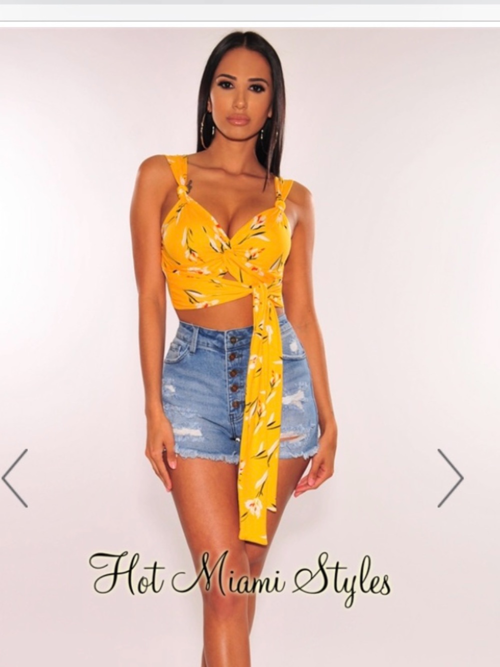 Hotmiamistyles Yellow Floral Tie-Front Crop Top